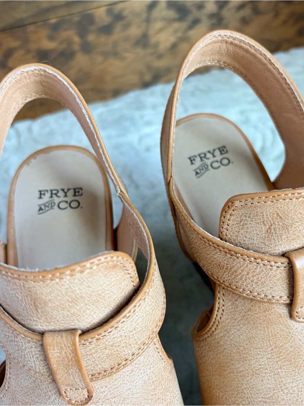 Frye and Co Sandals Gaia Tan Ankle Women Sz 10 Strap Block Heel Neutral Boho EUC - Picture 4 of 13